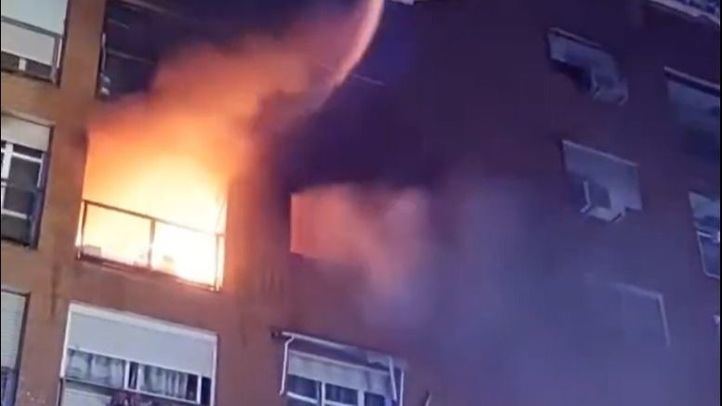 Incendio en una vivienda en Puente de Vallecas