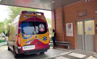 Arrollado por una furgoneta tras salir de su coche averiado en la M-500