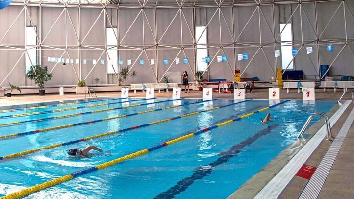 Piscina del CDM Raúl González, en Villaverde