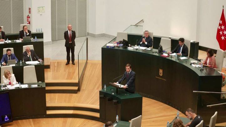 Martínez-Almeida defiende el “momento Madrid” y la oposición critica su modelo de gestión