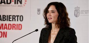 Ayuso declara la guerra a la "hiperregulación": anuncia una nueva ley contra "duplicidades" y normas "obsoletas"