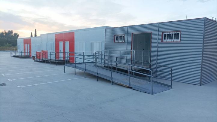 Barracones en un colegio de Getafe