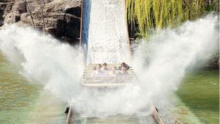 Atracción 'Los Fiordos', del Parque de Atracciones de Madrid