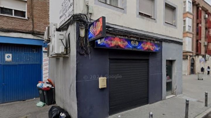 Local de shishas calcinado en Usera