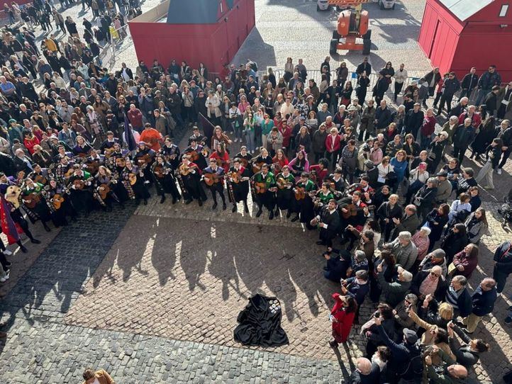 La tuna en 2025: tradición entre música, carisma y juerga