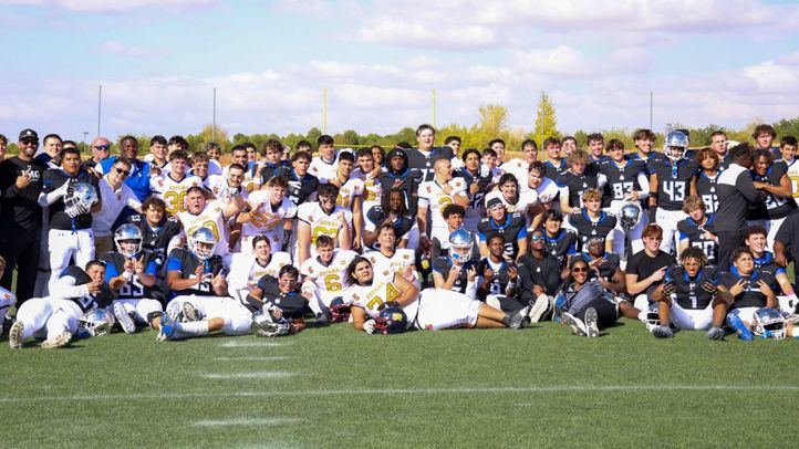 Los chicos del U19 de la selección española de football disputaron un encuentro amistoso contra el equipo americano, en la Hispanidad Bowl I