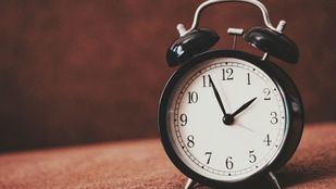 El cambio de hora, una tradición que se apaga: España quiere que 2025 sea el último año con relojes atrasados