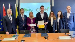 Collado Villalba y el COFM firman un acuerdo para mejorar el tratamiento de pacientes polimedicados