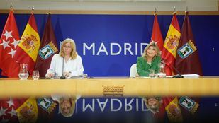 Inma Sanz y Engracia Hidalgo, en la rueda de prensa posterior a la Junta de Gobierno
