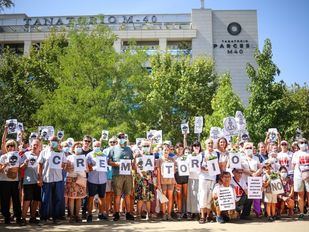 Vecinos de Villaverde y Usera marchan hasta el tanatorio de la M-40 en rechazo al crematorio