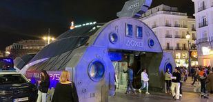 La emblemática 'ballena' de Sol se transforma en una nave estrellada