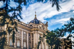 La voz que cruzó los muros del Palacio