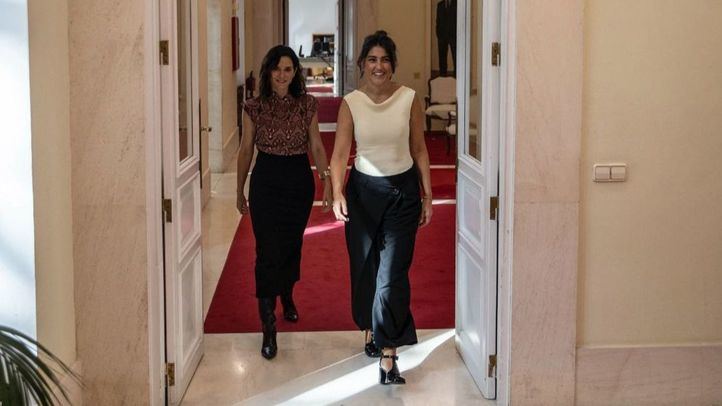Reunión de Isabel Díaz Ayuso con la portavoz de Más Madrid en la Asamblea de Madrid, Manuela Bergerot