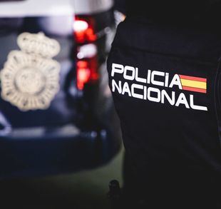 Detenidos tras asaltar un local y colarse en una casa habitada