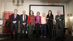Mesa de debate 'Salud Mental: cuidar la mente en tiempos de incertidumbre'