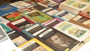 El Book Friday convierte Nuevos Ministerios en una caseta literaria de Moyano