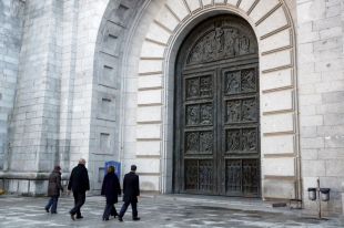Valle de los Caídos: exhumación de Franco