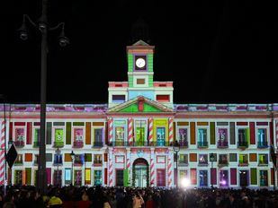 Un videomapping convertirá la fachada de la Real Casa de Correos en la ‘Fábrica de los Deseos'
