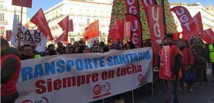 Protesta de los trabajadores del transporte sanitario de Madrid