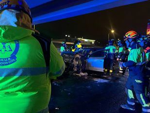 Tres heridos, uno grave, en un choque provocado por un coche que circulaba en sentido contrario