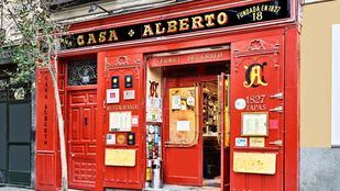 Guardianes de la tradición madrileña: tabernas y restaurantes centenarios