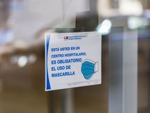 Madrid reduce a la mitad la incidencia de gripe, aunque refuerza las medidas preventivas