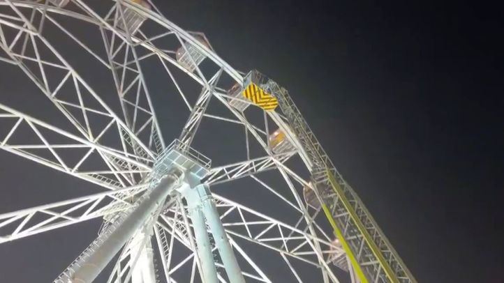 Rescate en la noria de Mágicas Navidades de Torrejón de Ardoz