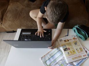 La Comunidad incorpora IA para el diseño de contenidos personalizados en colegios e institutos