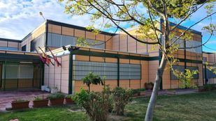 Familias del CEIP Ciudad de Jaén en Usera salen a la calle contra el traslado del centro