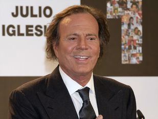 Julio Iglesias
