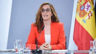 La ministra de Sanidad, Mónica García