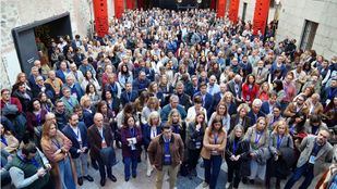 El PP de Madrid anima a sus alcaldes y portavoces dar "la batalla política"