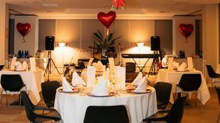 Uno de los salones del Hotel 1881 Madrid Ventas