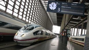 El temporal obliga a Renfe a cancelar trenes en Sevilla, Málaga y Cádiz