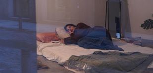 Quince días encerrada, aislada y expuesta tras un escaparate del Barrio de Las Letras