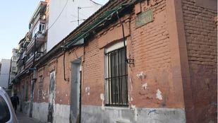 Imagen de archivo de la casa fotografiada por Robert Capa en Peironcely, 10