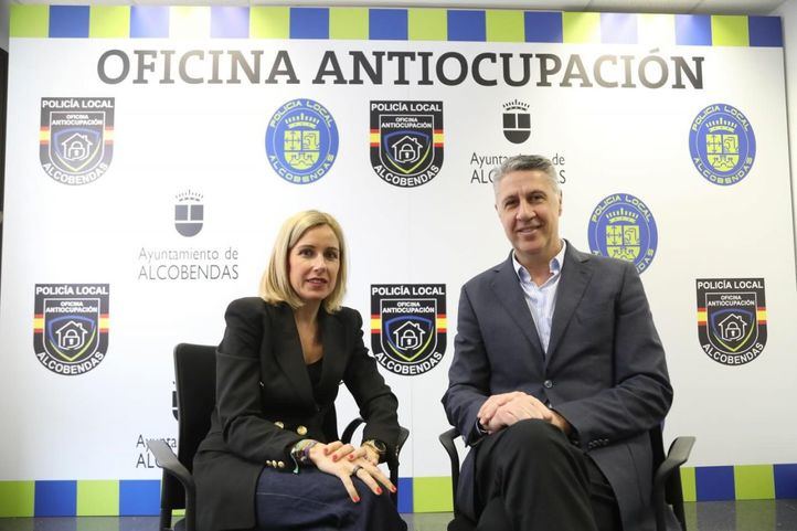 La alcaldesa de Alcobendas y el alcalde de Badalona