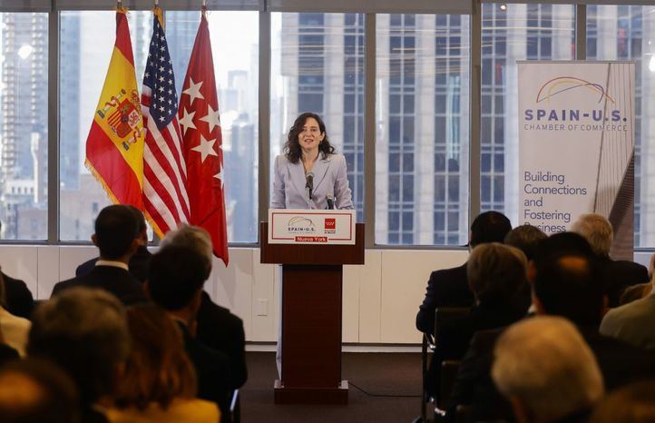 Isabel Díaz Ayuso en Nueva York, en un encuentro informativo organizado junto a la Cámara de Comercio España-EE.UU.