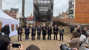 Primera piedra de La Central