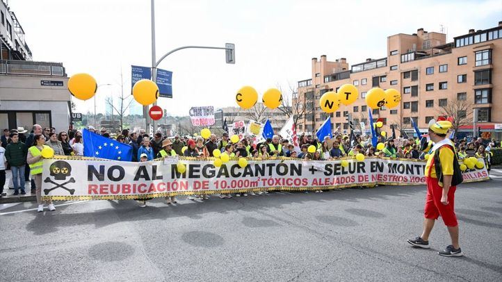 Manifestación contra el cantón en Montecarmelo