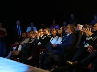 Ayuso presume de Madrid como escaparate de la divulgación científica