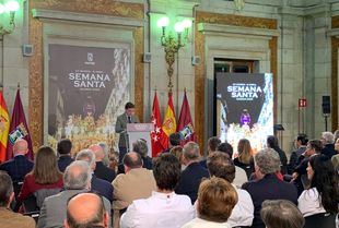 José Luis Martínez-Almeida presentando la programación de Semana Santa Madrid 2026