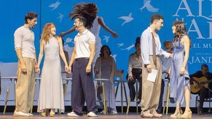 Solistas del musical: Hugo Ruiz, Lydia Fairén, Natan Segade, Amanda Digón y Pepe Nufrio.