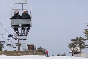 Telesilla de la estación de esquí de Navacerrada