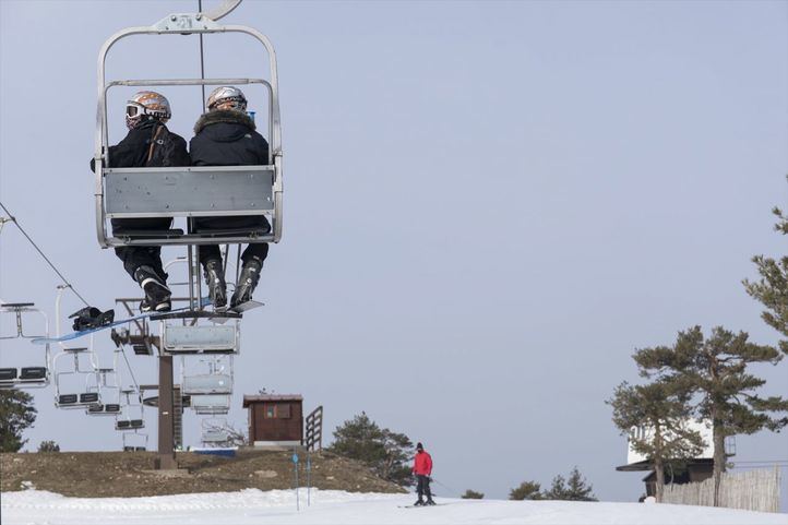 Telesilla de la estación de esquí de Navacerrada