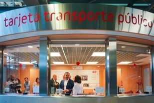 Oficina de la Tarjeta de Transporte Público