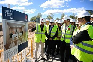 El el consejero de Presidencia, Justicia y Administración Local, Miguel Ángel García Martín, visita las obras de la futura Ciudad de la Justicia en Valdebebas