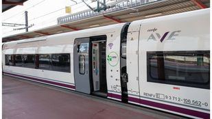 Renfe refuerza con 3.000 plazas los trenes a Sevilla por la final de la Copa del Rey