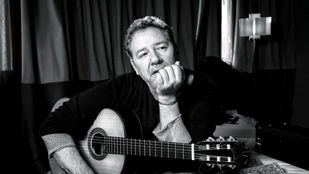 El músico Carlos Goñi, líder de Revólver