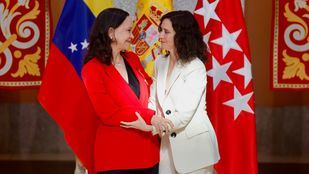 Madrid homenajea a Machado y González como símbolo de “esperanza” democrática